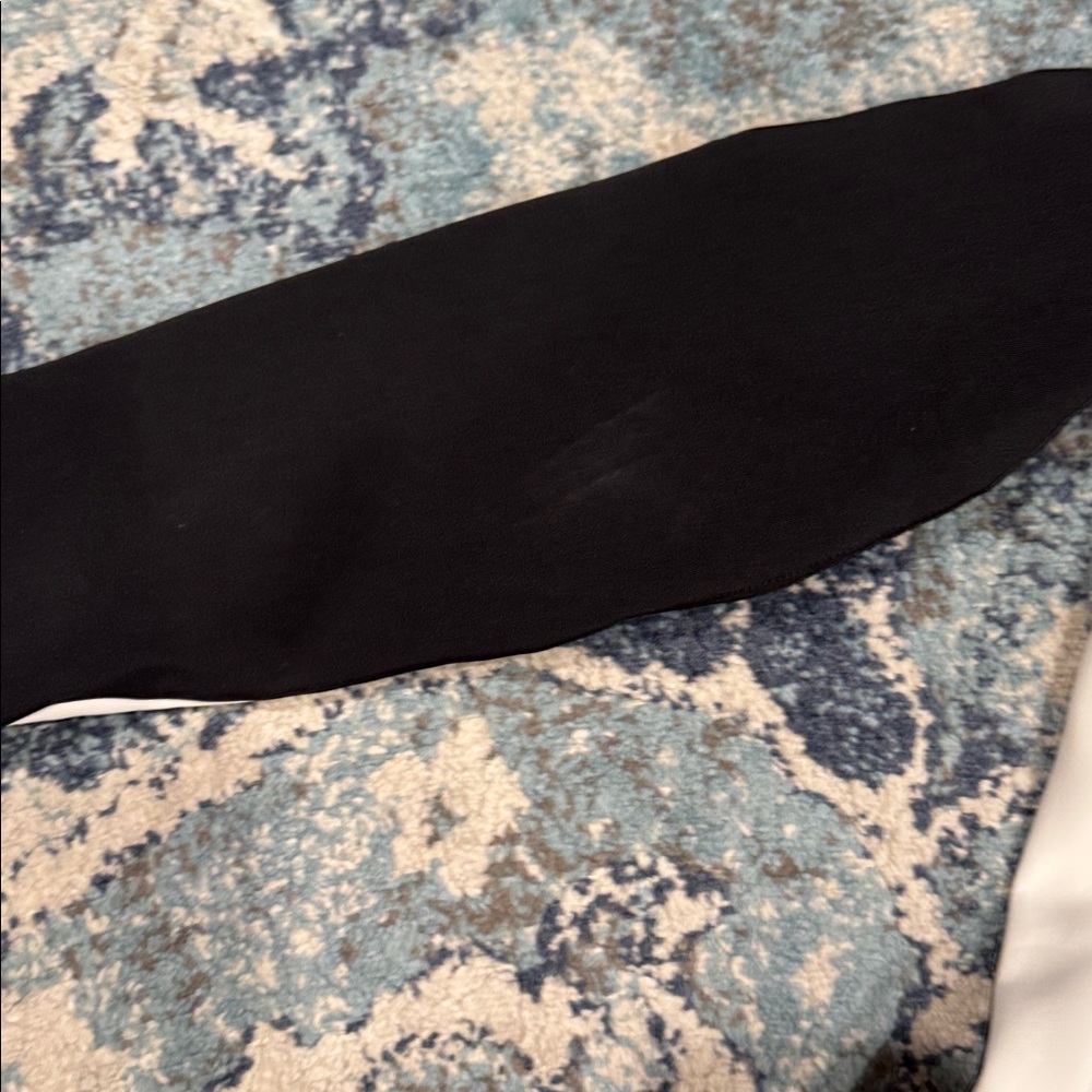 Cordova black and white ski suit medium - Picture 9 of 10